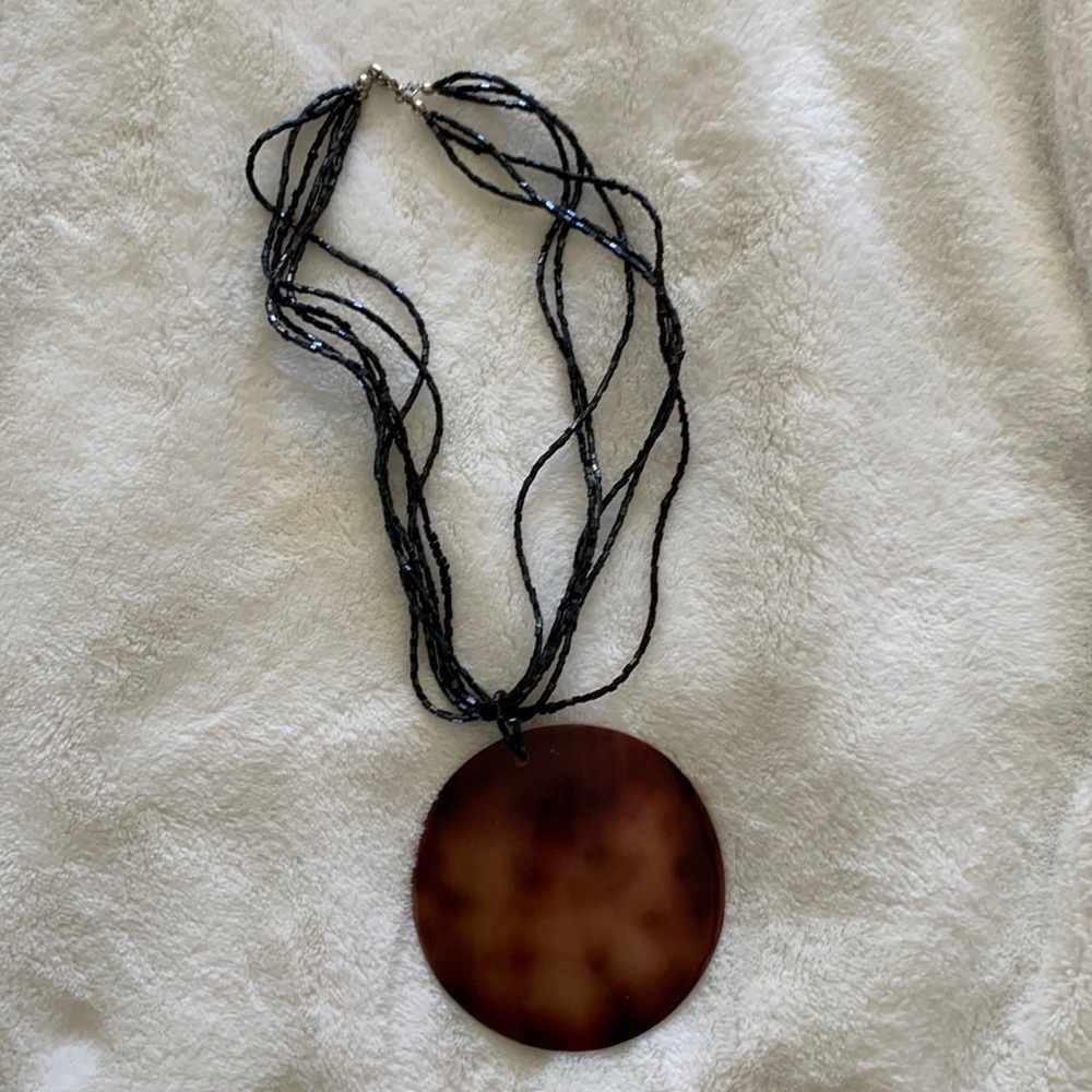 Multi Layered Round Shell Pendant Necklace